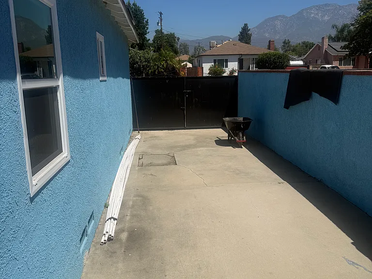8195 Tapia Via Dr — Photo 2