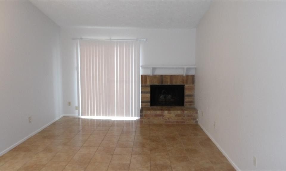 1st image of 10555 Turtlewood Ct Unit 903