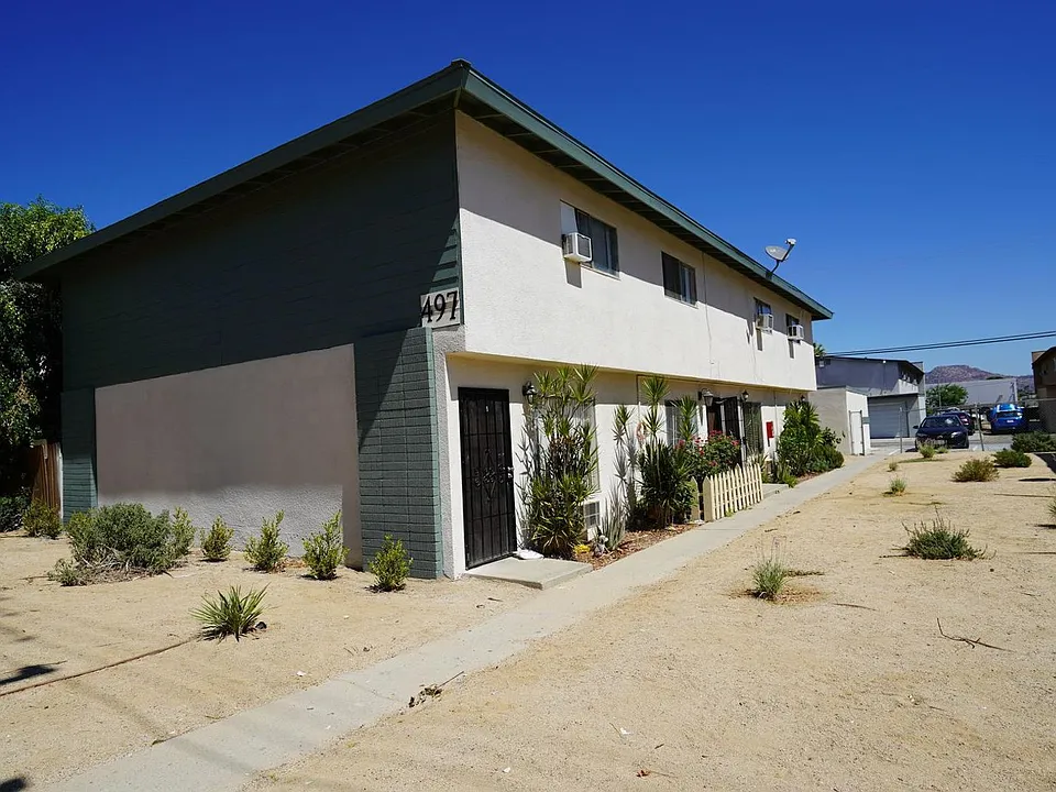 461 River Rd #587