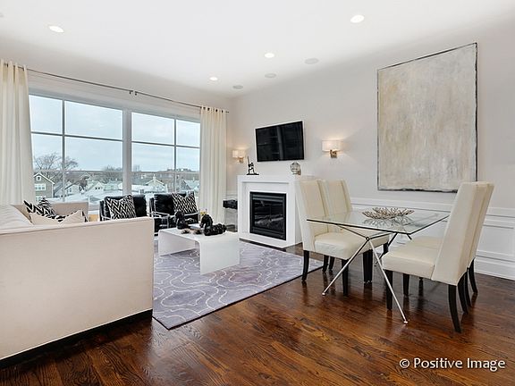 2nd image of 3046 N California Ave Unit 201