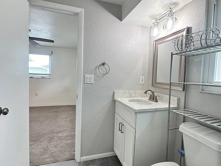 3410 Bay St — Photo 18