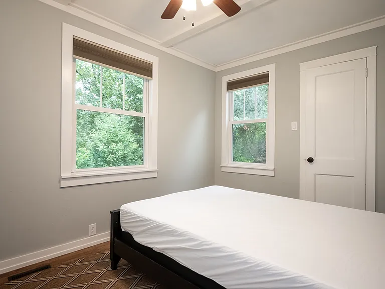 420 Clover St — Photo 25