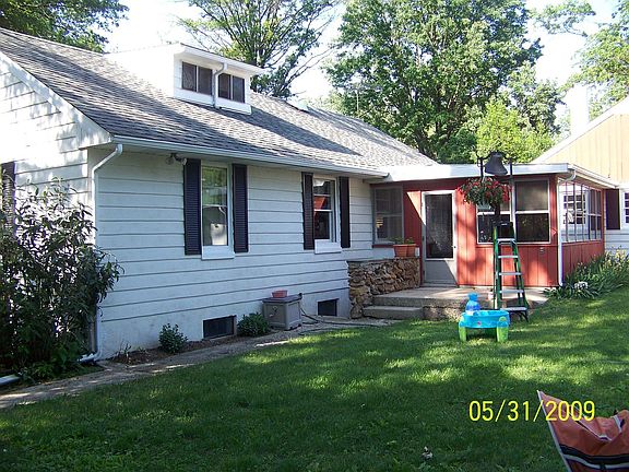 Back of the house/sunroom