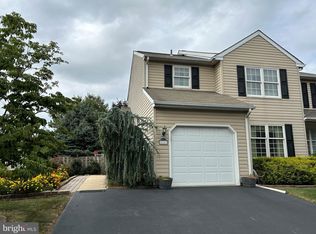 1123 Hill Rd, Lansdale, PA 19446