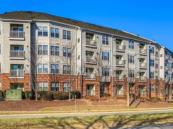2nd image of 9480 Virginia Center Blvd Unit 331