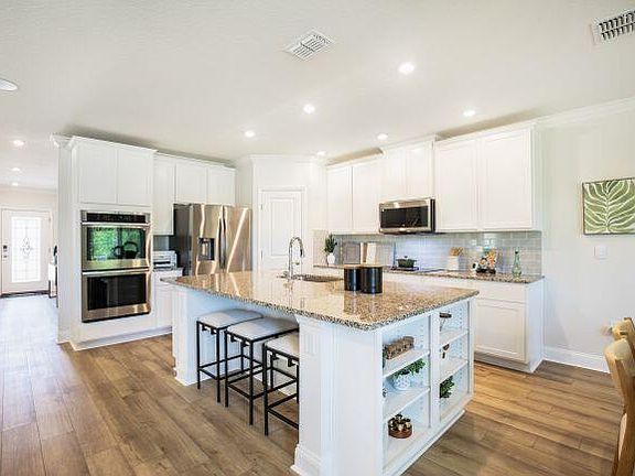 3rd image of 9404 Serapis Way