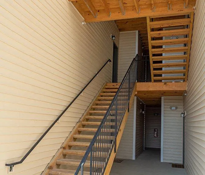 The Commons & Commons Hill Apartments — Photo 13