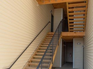 The Commons & Commons Hill Apartments, New Albany, IN 47150