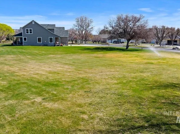 326 Clear Lake Ln, Buhl, ID 83316
