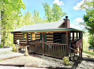 1715 Bear View Rd, Sevierville, TN 37876