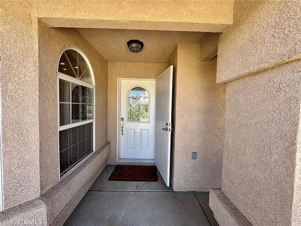 3 bed, 1885 sqft, $3,000 — Photo 4