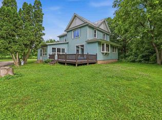 N1137 Wendt Rd, Columbus, WI 53925