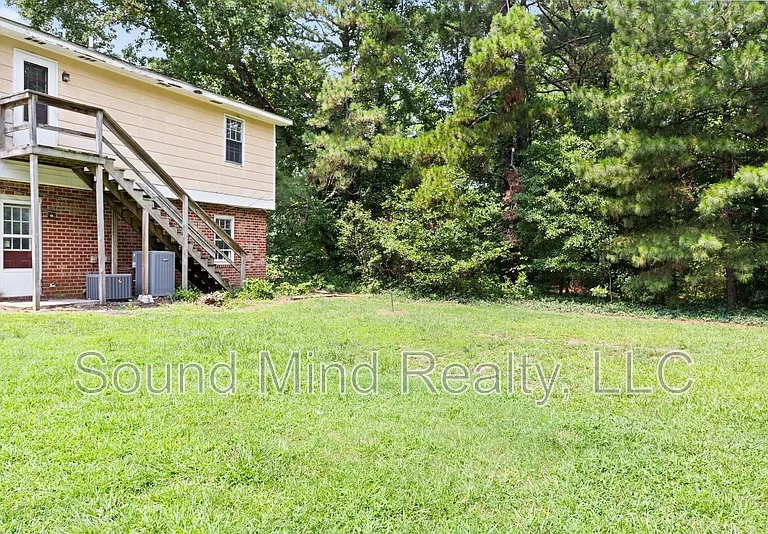 2600 Mallard Ct — Photo 15