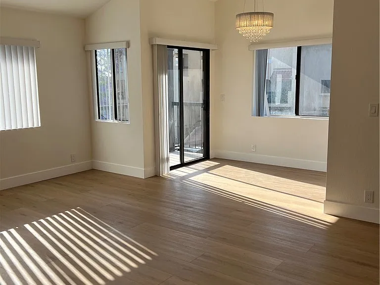 396 W Dryden St #201 — Photo 4