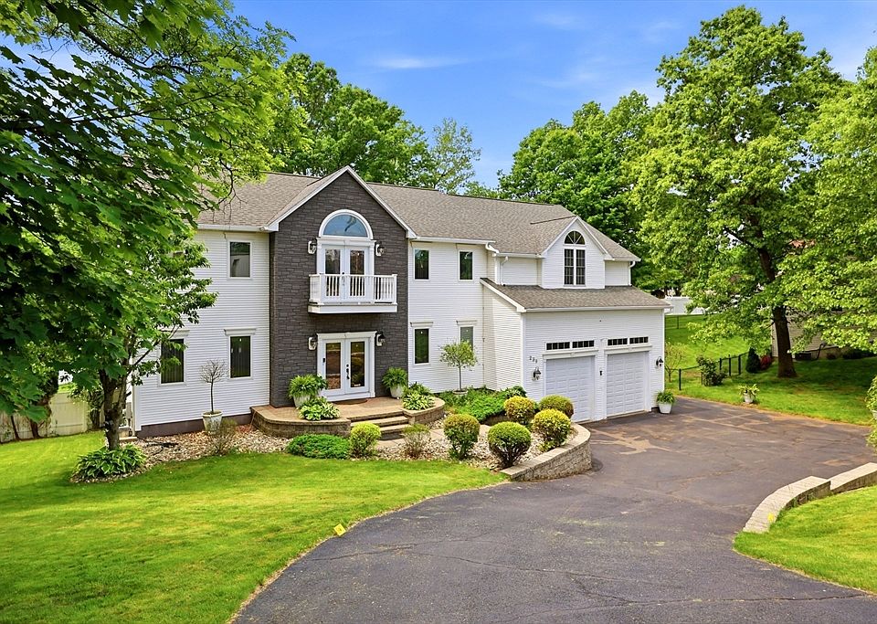 1st image of 239 Fuller Rd