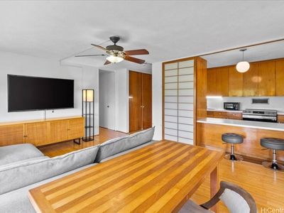 1515 Nuuanu Ave APT 450, Honolulu, HI, 96817