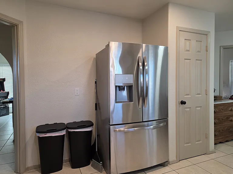 1311 W Folley St — Photo 12