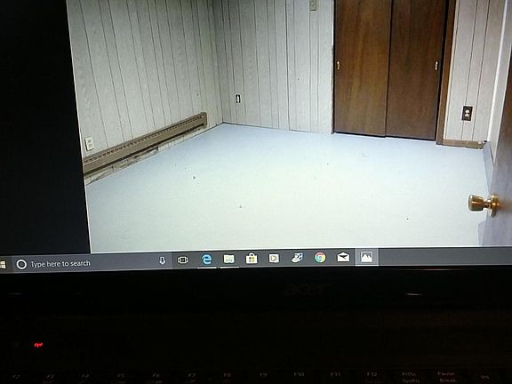 Den/extra space