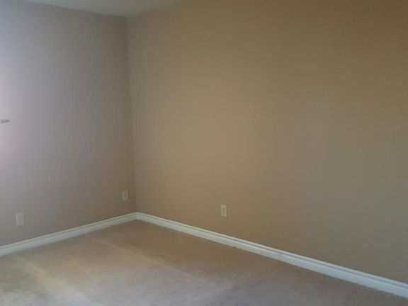 4th image of 4921 Indian River Dr Unit 116