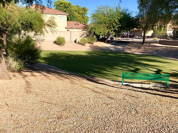 2nd image of 410 E Beth Dr
