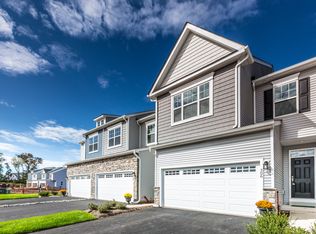 325 Ridgewood Dr, Royersford, PA 19468