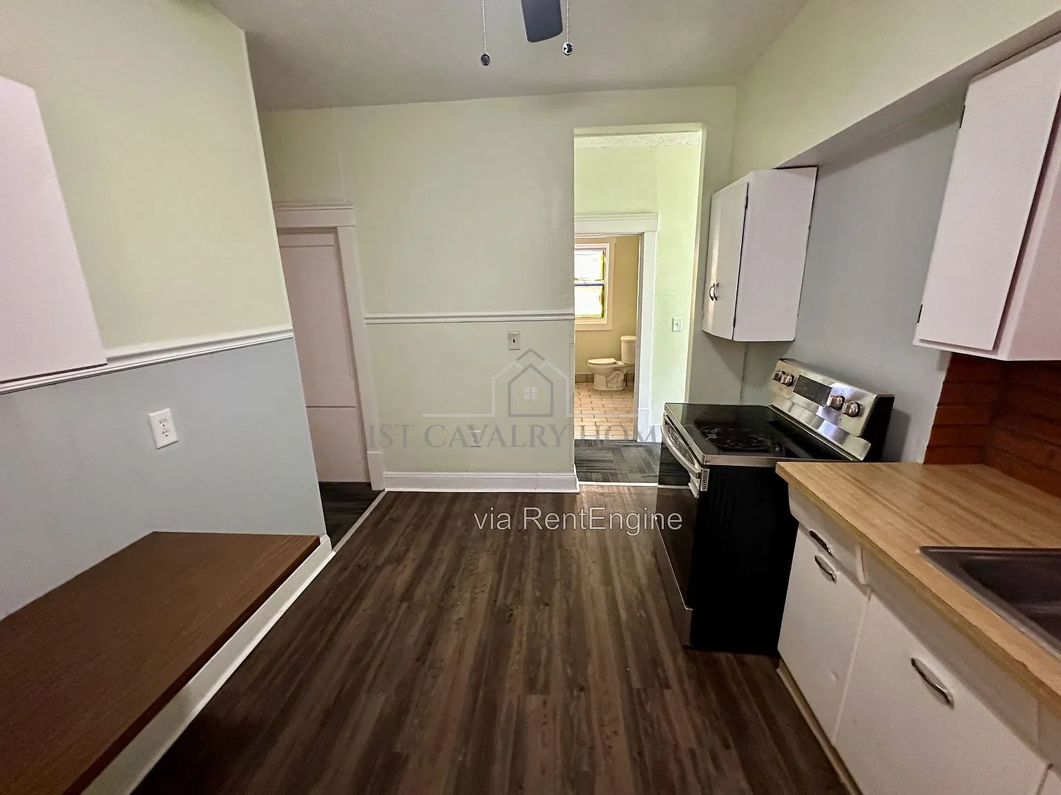3 bed, 1.0 bath, 875 sqft, $965 — Photo 2