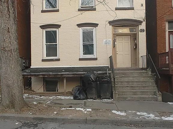 2nd image of 54 Johnston St APT 2