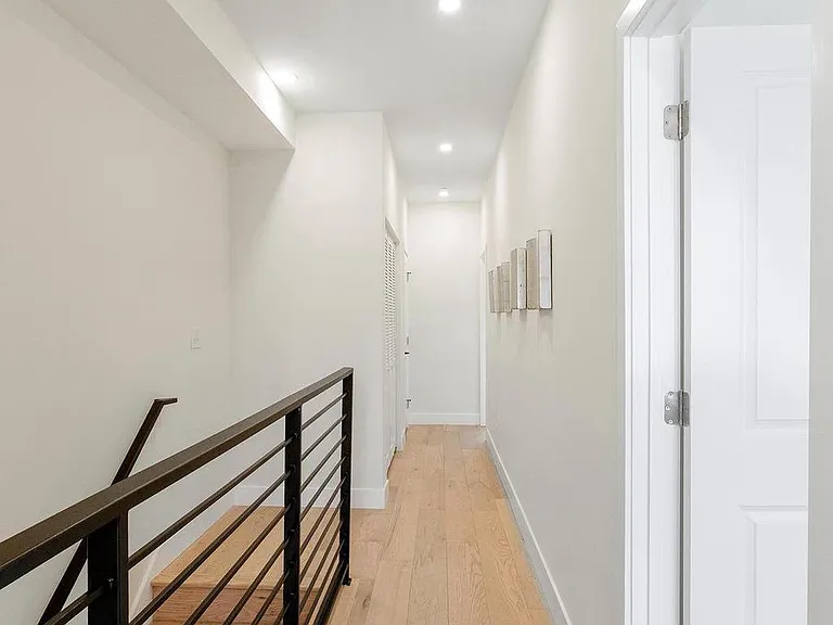 5404 4th St NW #2 — Photo 33