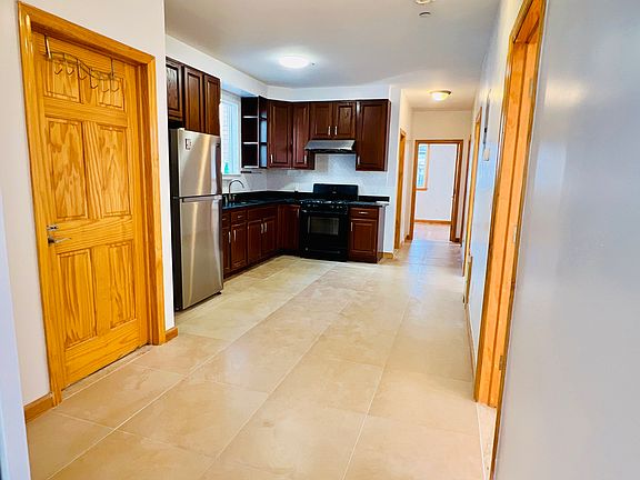 3rd image of 148-42 59th Ave #1