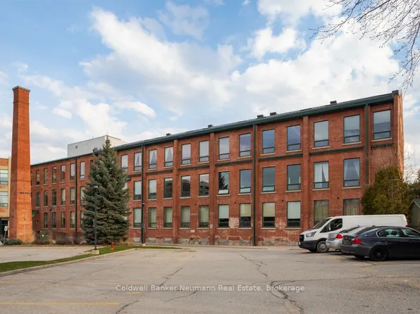 26 Ontario St #221, Guelph, ON N1E 7K1