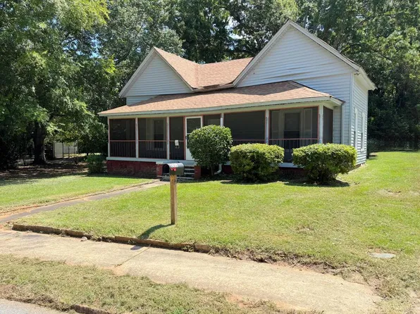 228 Reynolds Ave, Greenwood, SC 29649