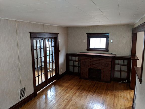 3rd image of 94 Bickford Ave