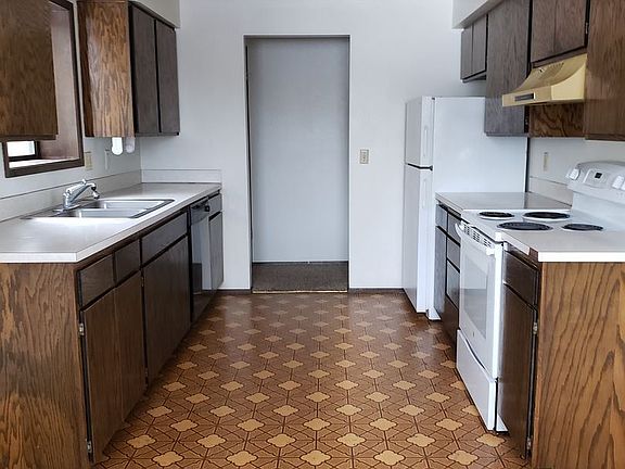 4th image of 1409 Vineyard Dr APT 3