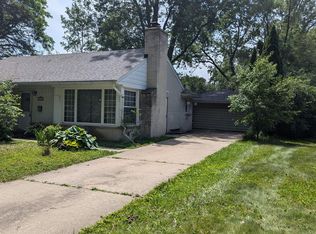 29837 Spring River Dr, Southfield, MI 48076