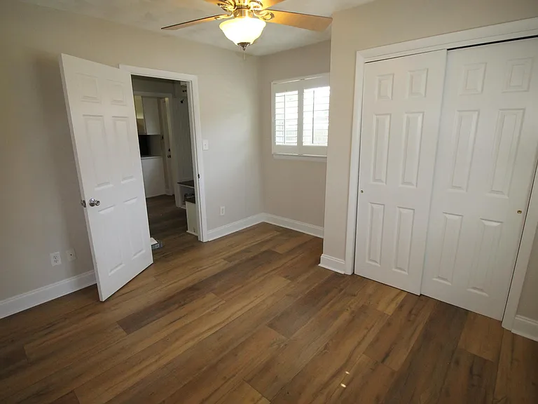 2349 Custom Cir — Photo 19