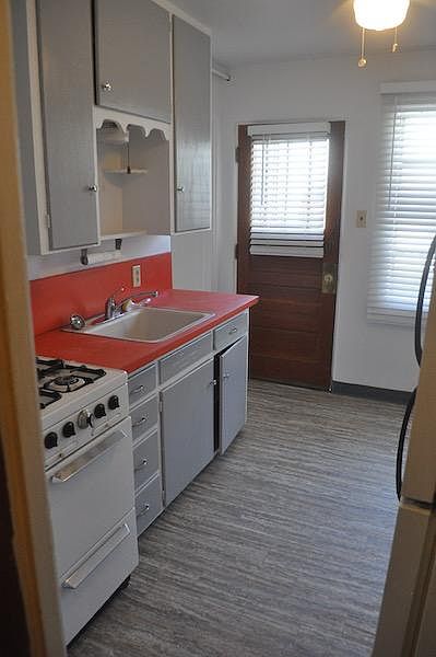 2nd image of 1408 Dr Martin Luther King Jr Ave NE #1410-A
