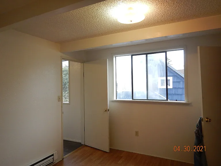 2428 E Grand Ave #3 — Photo 12
