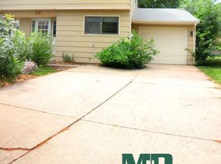 513 Strachan Dr, Fort Collins, CO 80525