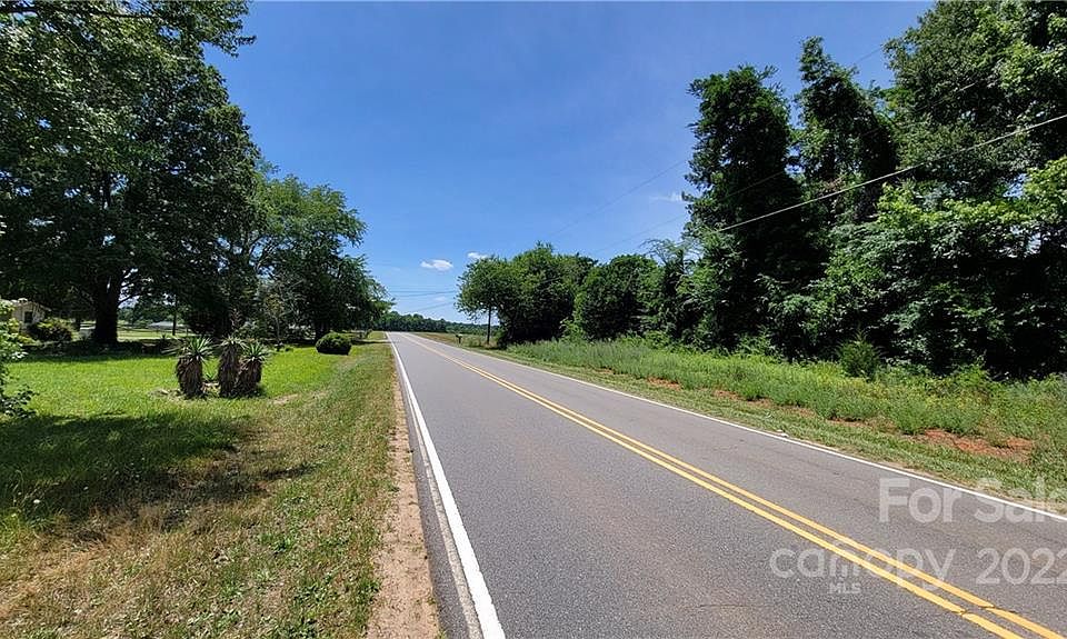 2nd image of 822 Ostwalt Amity Rd