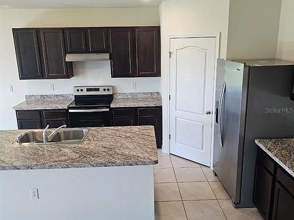 5th image of 273 Sofia Ln