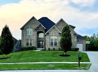 18725 Willington Cir, Louisville, KY 40245
