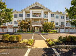 1105 Falston Cir #1105, Old Bridge, NJ 08857