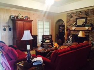 42 Raintree Cv, Lake Charles, LA 70605