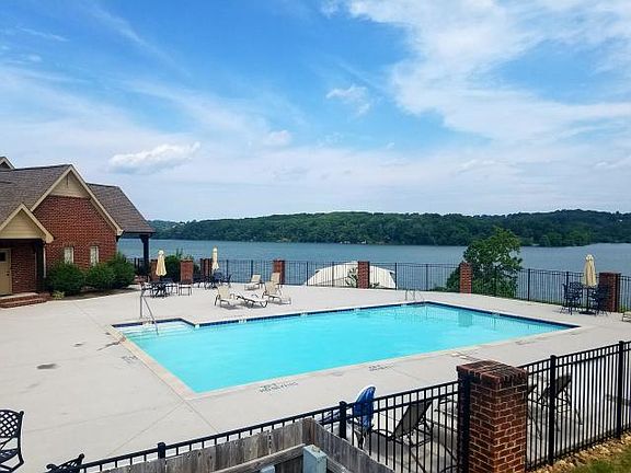 5th image of Timberhead Ln