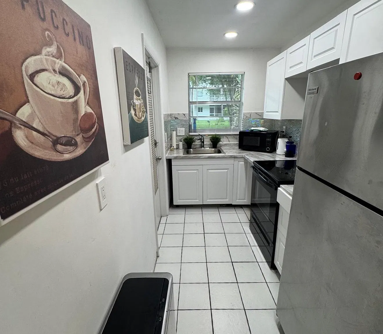 541 Blue Heron Dr — Photo 3