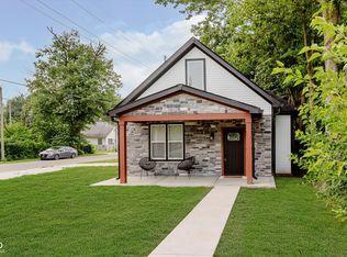 902 Rossville Ave, Frankfort, IN 46041