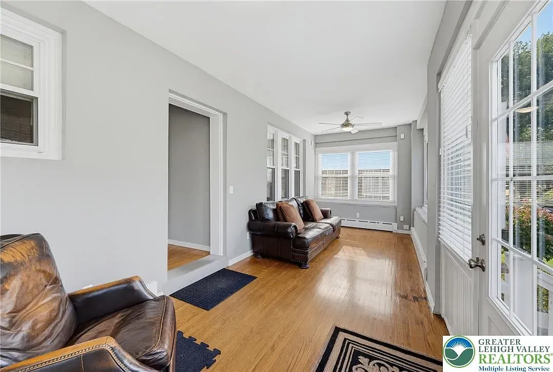 1 bed, $1,700 — Photo 1