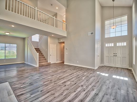 5th image of 28747 Woodside Dr