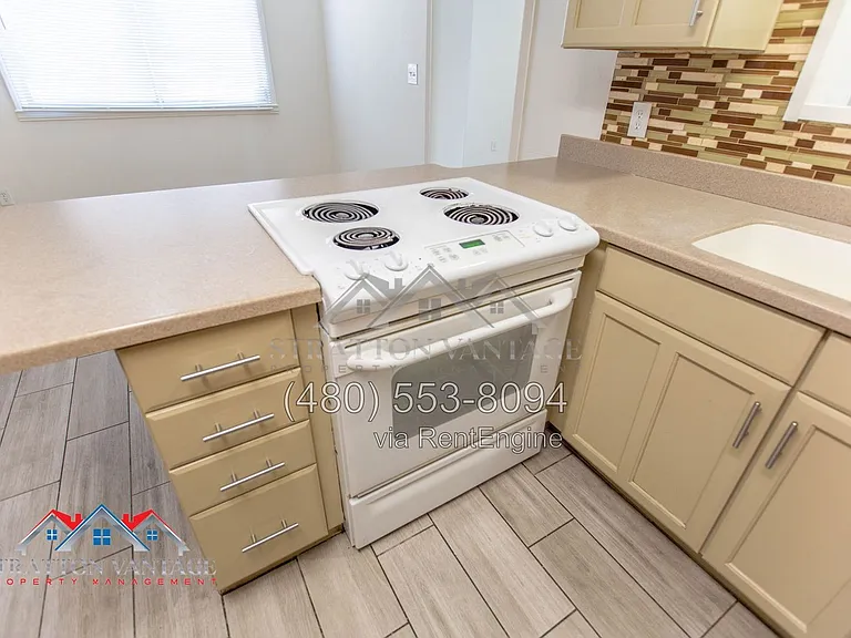 3410 S Cutler Dr — Photo 15