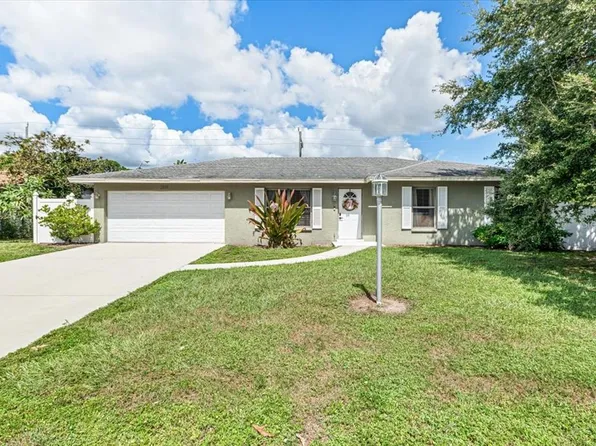 2815 Indianwood Dr, Sarasota, FL 34232